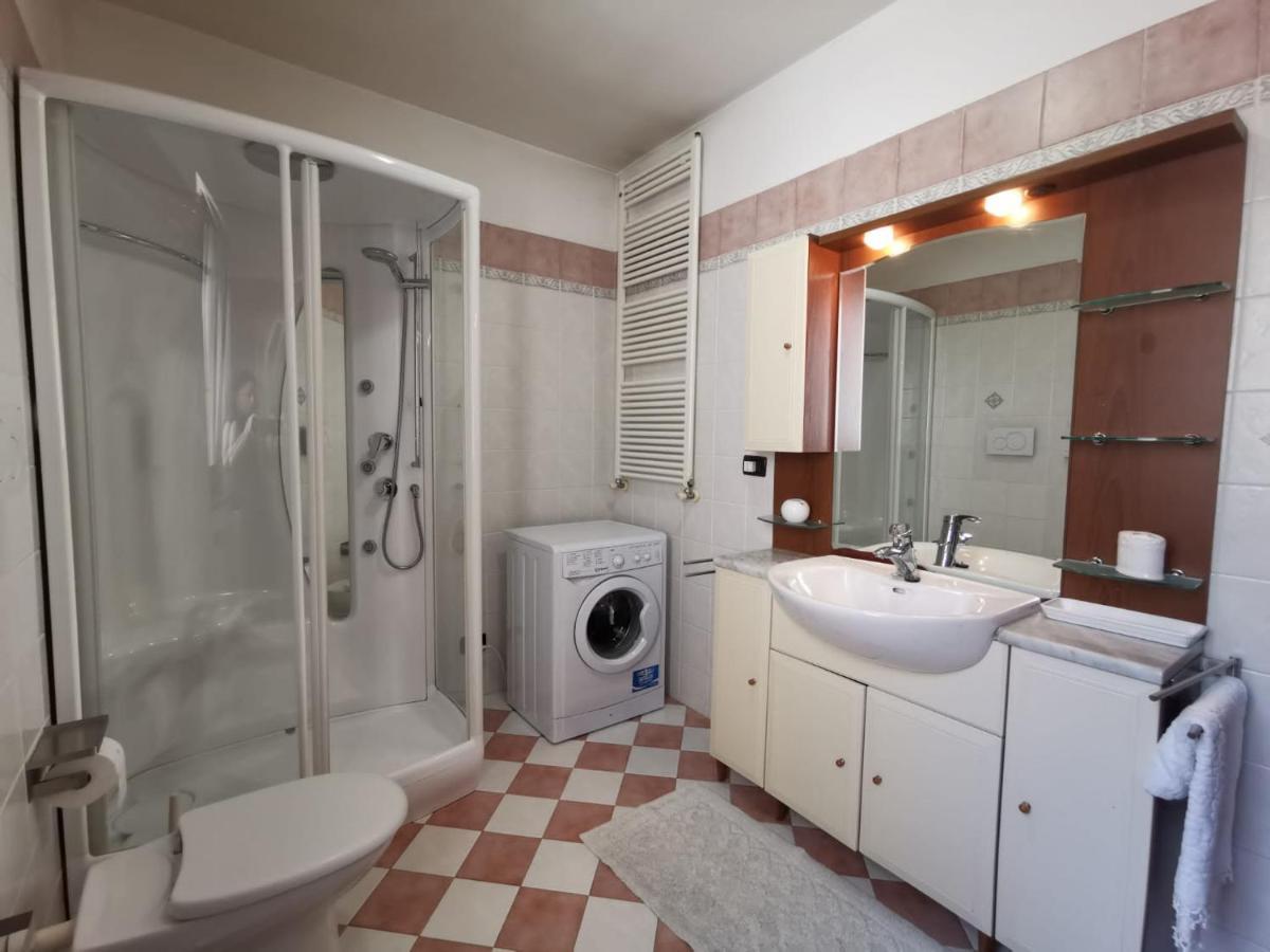 Favolosa Casa Con Terrazza, Idromassaggio, Cortile E Garage Auto Carovigno Bagian luar foto