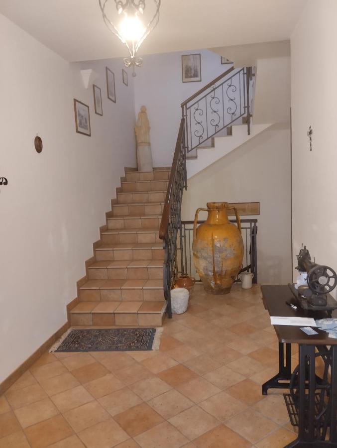 Favolosa Casa Con Terrazza, Idromassaggio, Cortile E Garage Auto Carovigno Bagian luar foto